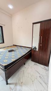 Bedroom Image of 1000 Sq.ft 1 BHK Builder Floor for rent in Nipania Indore for Rs. 14000