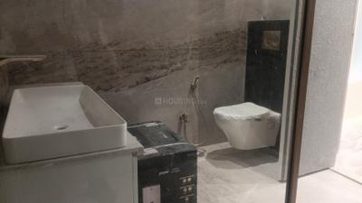 Image of 3105 Sq.ft 4 BHK Builder Floor for sale in Anand Vihar, New Delhi for Rs. 60000000
