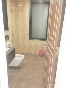 Bathroom Image of 500 Sq.ft 1 BHK Apartment / Flat for rent in Lodha Crown Kolshet, Kolshet Thane for Rs. 20200