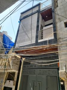 Building Image of 810 Sq.ft 2 BHK Independent House for sale in Dwarka Mor New Delhi for Rs. 7500000