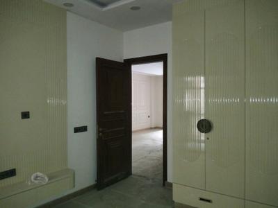 Bedroom Image of 1440 Sq.ft 3 BHK Builder Floor for sale in Mukherjee Nagar New Delhi for Rs. 25000000