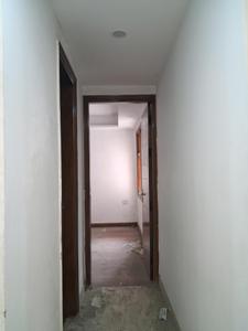 Passage Image of 1450 Sq.ft 3 BHK Apartment / Flat for sale in JMD Diamond Residency, Sector 73 Noida for Rs. 6500000