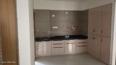 Kitchen Image of 3200 Sq.ft 3 BHK Apartment / Flat for rent in Sky Leaf, Vaishno Devi Circle Ahmedabad for Rs. 25000