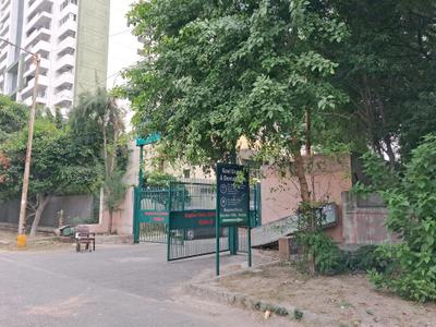 Image of 450 Sq.ft Residential Plot / Land for sale in Sector 108, Noida for Rs. 132500000