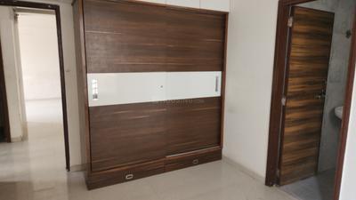 Bedroom Image of 1350 Sq.ft 3 BHK Apartment / Flat for rent in Eklingji Radhe Skyline, Sanand Ahmedabad for Rs. 18000