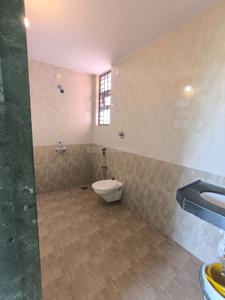 Bathroom Image of 1313 Sq.ft 3 BHK Villa for rent in Panzorconi Goa for Rs. 30000