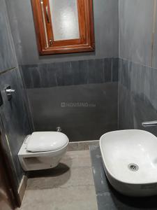 Bathroom Image of 1250 Sq.ft 4 BHK Builder Floor for sale in Sector 11 Rohini New Delhi for Rs. 26000000