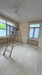 Bedroom Image of 1600 Sq.ft 3 BHK Apartment / Flat for rent in Sri Niketan Apartments, Sector 7 Dwarka New Delhi for Rs. 45000