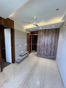 Bedroom Image of 720 Sq.ft 3 BHK Builder Floor for sale in Shalimar Bagh New Delhi for Rs. 16500000