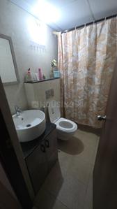 Bathroom Image of 600 Sq.ft 1 BHK Apartment / Flat for rent in Shapoorji Vanaha, Bavdhan Pune for Rs. 23000