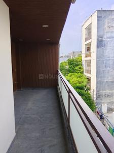 Balcony Image of 1400 Sq.ft 3 BHK Apartment / Flat for rent in Vasant Kunj New Delhi for Rs. 55000