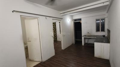 Bedroom Image of 400 Sq.ft 1 BHK Apartment / Flat for rent in Emaar Gomti Greens, Gomti Nagar Lucknow for Rs. 9000
