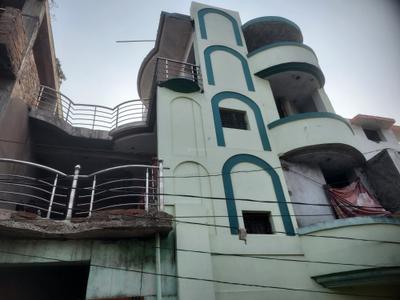 Image of 2700 Sq.ft 6 BHK Independent House for sale in Rajajipuram, Lucknow for Rs. 4400000