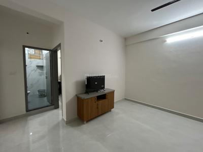 Living Room Image of 1000 Sq.ft 2 BHK Builder Floor for rent in Munnekollal Bengaluru for Rs. 41000