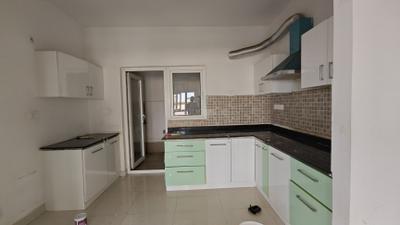Kitchen Image of 1400 Sq.ft 3 BHK Apartment / Flat for rent in SJR Watermark, Harlur Bengaluru for Rs. 60000