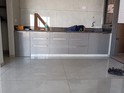 Kitchen Image of 1750 Sq.ft 3 BHK Apartment / Flat for rent in Ratnamani Trident Elanzza, Vaishno Devi Circle Ahmedabad for Rs. 18500