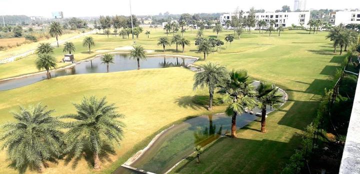 Supertech Golf Country Villas Main Image 1