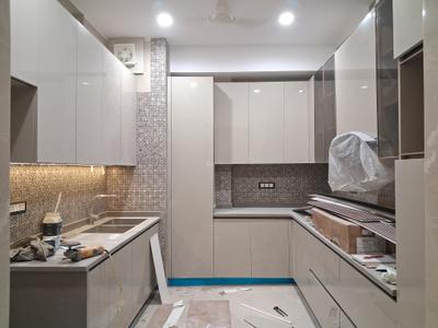 Kitchen Image of 1800 Sq.ft 3 BHK Builder Floor for sale in Kirti Nagar New Delhi for Rs. 40000000