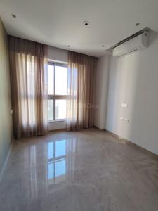Bedroom Image of 550 Sq.ft 1 BHK Apartment / Flat for sale in Hiranandani Regent Hill A B C D And E Wing, Powai Mumbai for Rs. 19200000