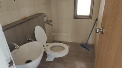 Dynamix Parkwoods Bathroom Two 4