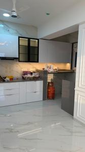 Kitchen Image of 2200 Sq.ft 4 BHK Apartment / Flat for rent in Erandwane Pune for Rs. 100000