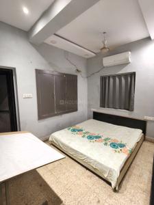 Bedroom Image of 800 Sq.ft 1 BHK Builder Floor for rent in Gulbai Tekra Ahmedabad for Rs. 22000
