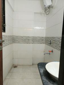 Common Bathroom Image of 660 Sq.ft 1 BHK Apartment / Flat for rent in Gemini Grand Bay, Manjari Budruk Pune for Rs. 17000