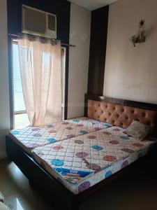 Bedroom Image of 3250 Sq.ft 3 BHK Builder Floor for rent in Essel Suncity 35, Suncity Township-I Rohtak for Rs. 35000