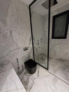 Bathroom Image of 5400 Sq.ft 4.5 BHK Builder Floor for sale in Sector 15 Faridabad for Rs. 53000000