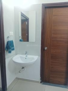 Image of 1705 Sq.ft 3 BHK Apartment / Flat for rent in Darshanam Central Park, Sayajiganj, Vadodara for Rs. 45000