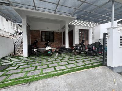 Image of 2000 Sq.ft 5 BHK Duplex for sale in Vennala, Kochi for Rs. 12500000