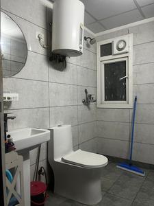 Bathroom Image of 780 Sq.ft 2 BHK Apartment / Flat for sale in Gulshan Botnia, Sector 144 Noida for Rs. 14000000