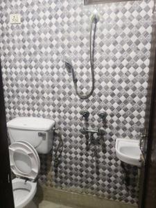 Bathroom Image of 1076 Sq.ft 2 BHK Independent House for rent in Tagore Garden Extension New Delhi for Rs. 20000