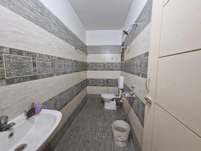 Bathroom Image of 1260 Sq.ft 3 BHK Apartment / Flat for sale in Semmancheri Chennai for Rs. 6000000
