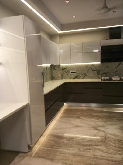 Sector 25, DLF Phase 2 Main Image 1