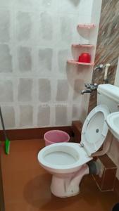 Bathroom Image of 1350 Sq.ft 2 BHK Apartment / Flat for rent in Subhas Pally Bardhaman for Rs. 12500