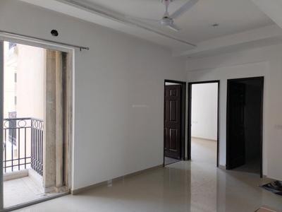 Living Room Image of 970 Sq.ft 2 BHK Apartment / Flat for rent in Prateek Grand Carnesia, Siddharth Vihar Ghaziabad for Rs. 22000