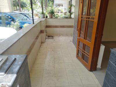 Image of 1100 Sq.ft 2 BHK Builder Floor for rent in Sector 49, Gurgaon for Rs. 40000