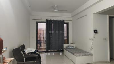 Living Room Image of 585 Sq.ft 1 BHK Apartment / Flat for sale in Amanora Gold Towers, Hadapsar Pune for Rs. 7400000