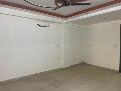 Bedroom Image of 1100 Sq.ft 3 BHK Apartment / Flat for rent in Shahdara New Delhi for Rs. 23000