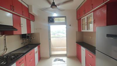 Kitchen Image of 960 Sq.ft 2 BHK Apartment / Flat for rent in Hiranandani Estate Queens Gate, Hiranandani Estate Thane for Rs. 53000