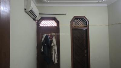Bedroom Image of 1000 Sq.ft 2 BHK Builder Floor for rent in Alpha I Greater Noida for Rs. 7000