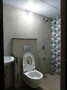 Common Bathroom Image of 1256 Sq.ft 2.5 BHK Apartment / Flat for sale in Shapoorji Pallonji Vanaha, Bavdhan Pune for Rs. 11000000
