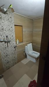 Bathroom Image of 550 Sq.ft 1 BHK Builder Floor for rent in Palam Vihar Gurgaon for Rs. 16000