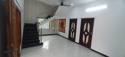 Living Room Image of 2000 Sq.ft 4 BHK Duplex for rent in  Crawford Residency, Edamalaipatti Pudur Tiruchirappalli for Rs. 25000