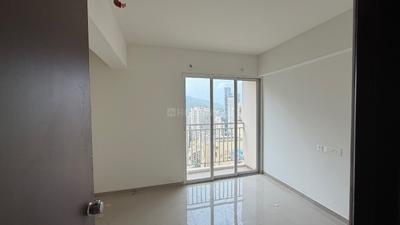 Bedroom Image of 651 Sq.ft 2 BHK Apartment / Flat for sale in Puraniks Grand Central, Thane West Thane for Rs. 12000000