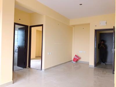 Living Room Image of 939 Sq.ft 3 BHK Apartment / Flat for rent in Gems City, Uttar Kazirhat Kolkata for Rs. 14000