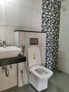 Common Bathroom Image of 465 Sq.ft 1 BHK Apartment / Flat for rent in Godrej Nirvaan, Bhiwandi Thane for Rs. 14000