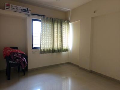Bedroom Image of 900 Sq.ft 2 BHK Apartment / Flat for rent in Satyam Shivam Sundaram, Hadapsar Pune for Rs. 21000