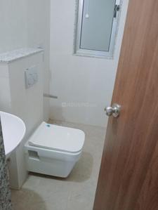 Bathroom Image of 854 Sq.ft 2 BHK Apartment / Flat for rent in Shree Naman Premier, Andheri East Mumbai for Rs. 65000